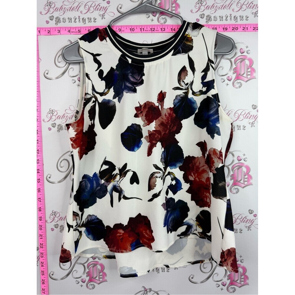 Tristan tank top flower White Floral Sleeveless Blouse with Red & Blue Flowers